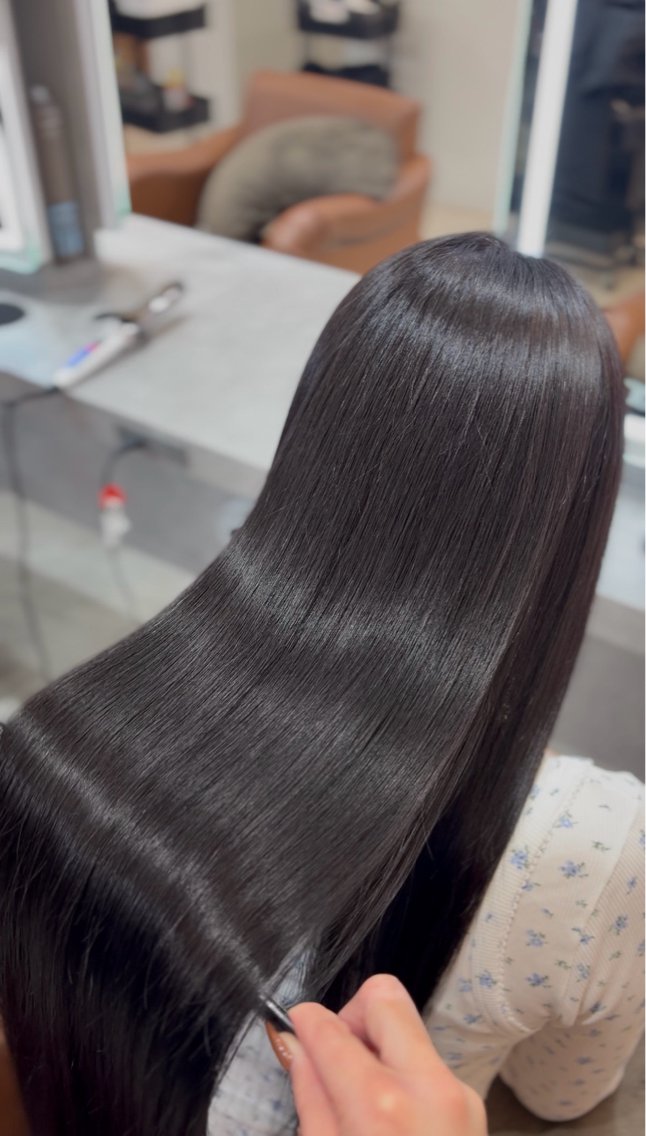 ロング トリートメント Dope LIT Miyuのヘアスタイル