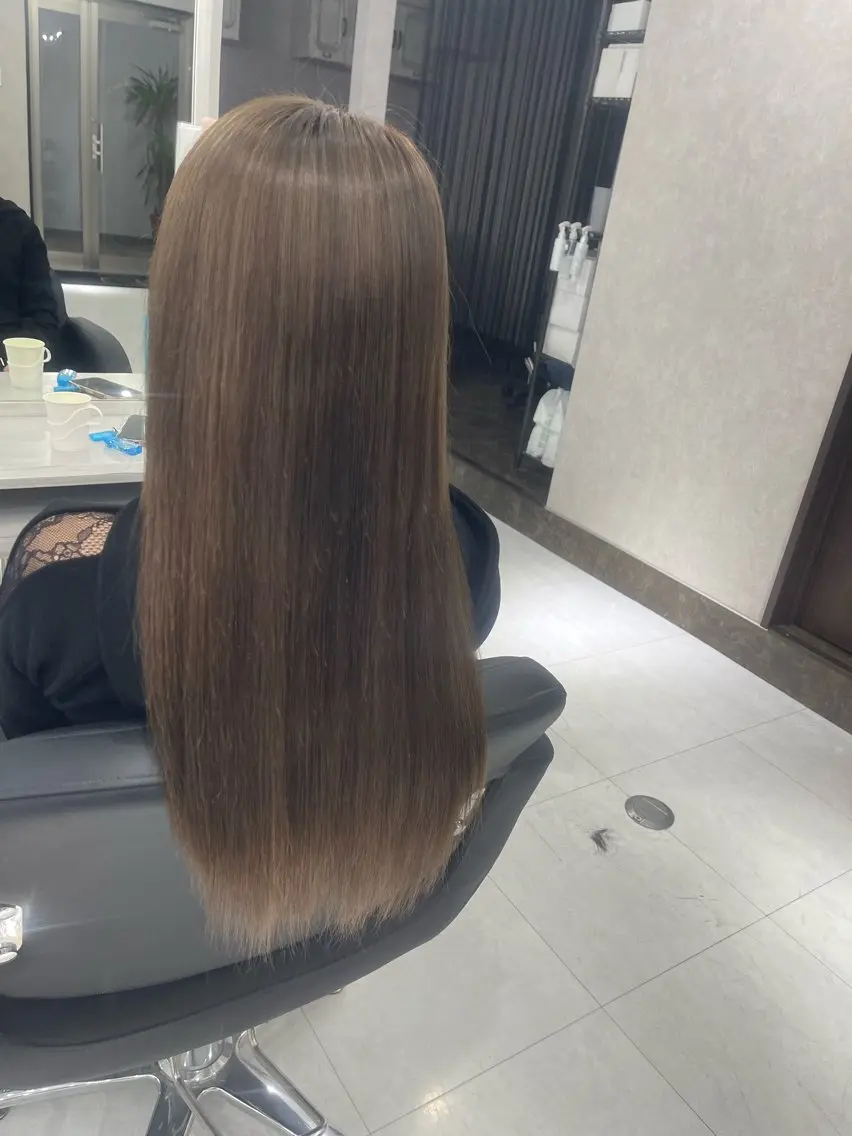 ロング カラー ベージュカラー 穐山 翔【店長】 髪質改善/ハイライトのヘアスタイル