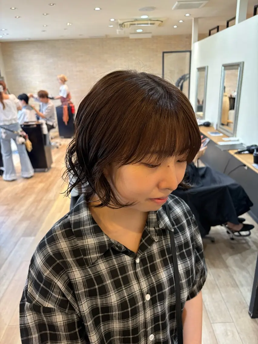 ショート パーマ カット パーマ トリートメント しおり🍬 KOKORO🤍のヘアスタイル