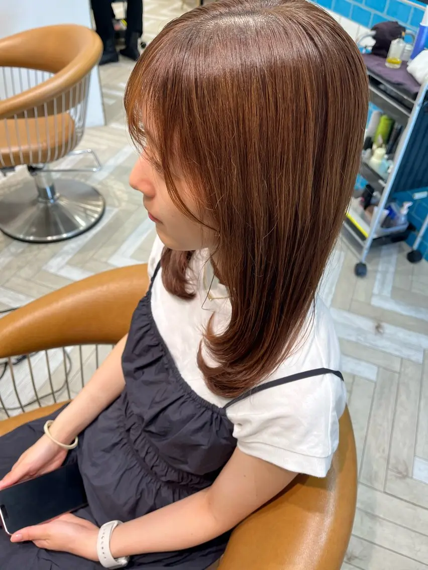 ミディアム 顔周りカット レイヤーカット カットモデル無料✨ 募集中✂️みなみ♥️のヘアスタイル
