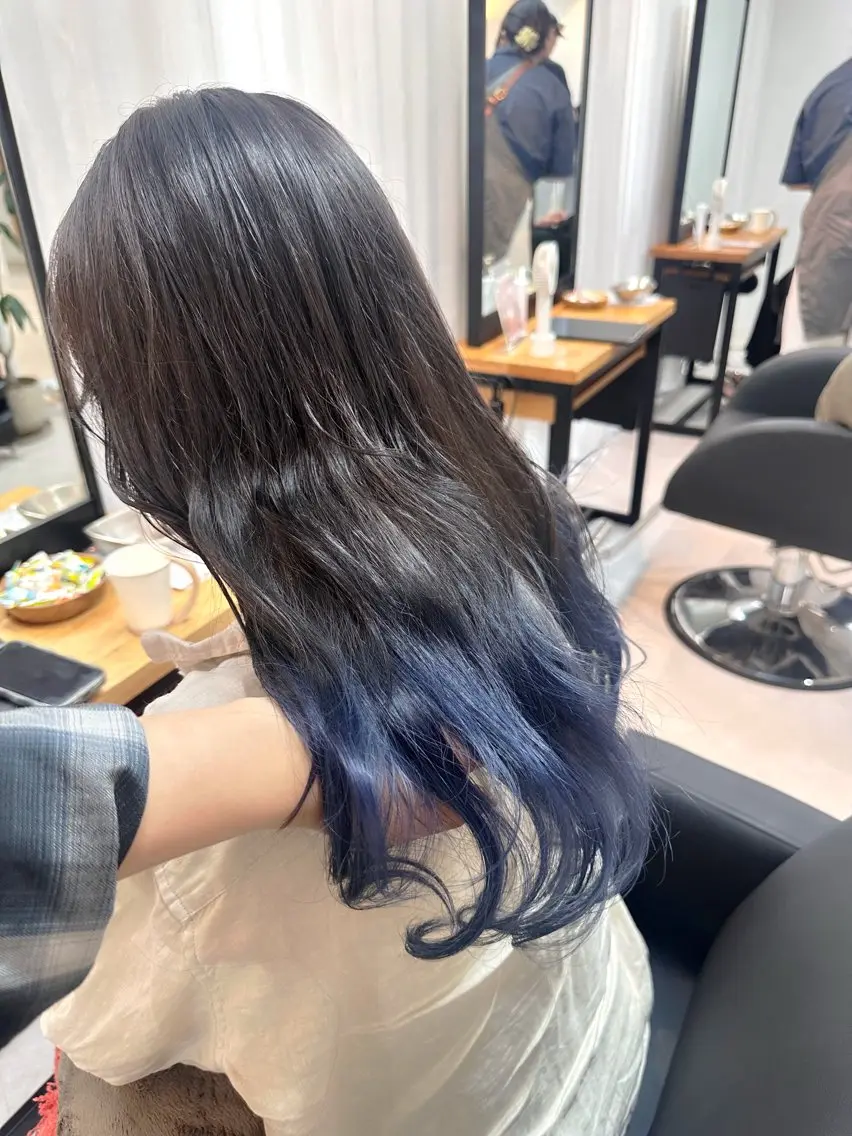 ロング カラー カット ヘアカラー トリートメント 岡野 静華のヘアスタイル