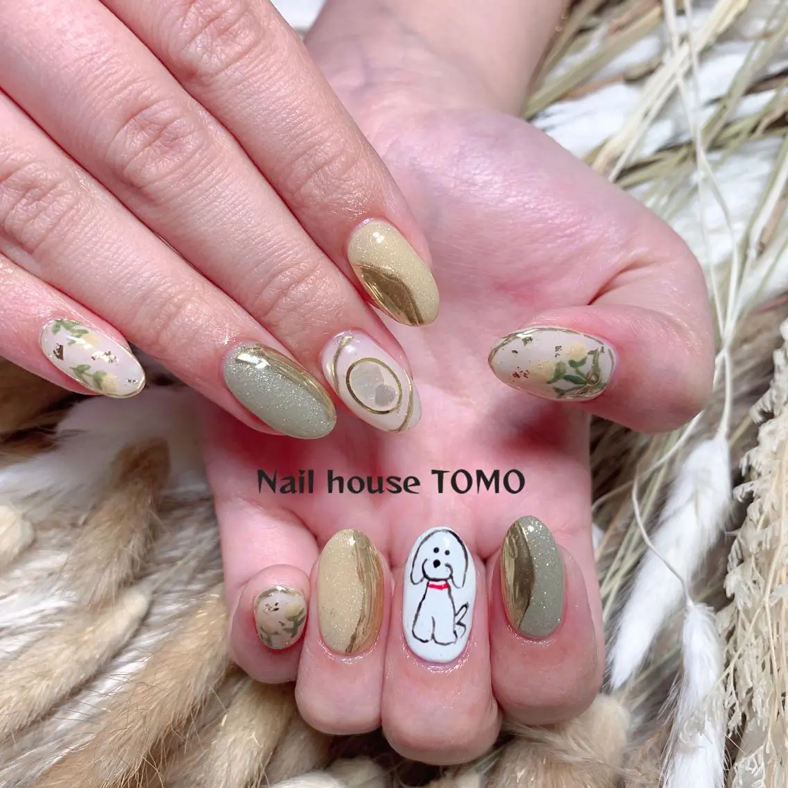 ネイル 💅ネイルハウス🏡 🎀TOMO🎀のネイルデザイン