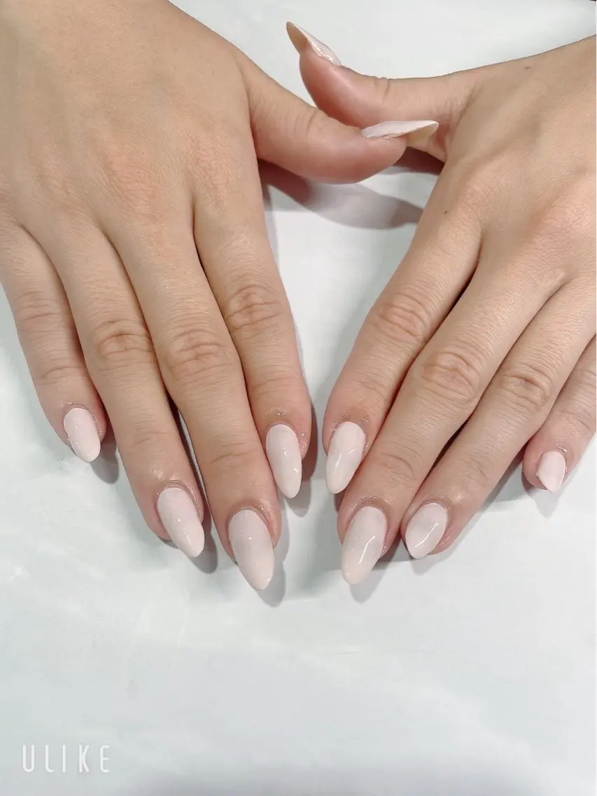 ネイル ジェルネイル ニュアンスネイル オフィスネイル パラジェル シンプルネイル tete nailstudioのネイルデザイン