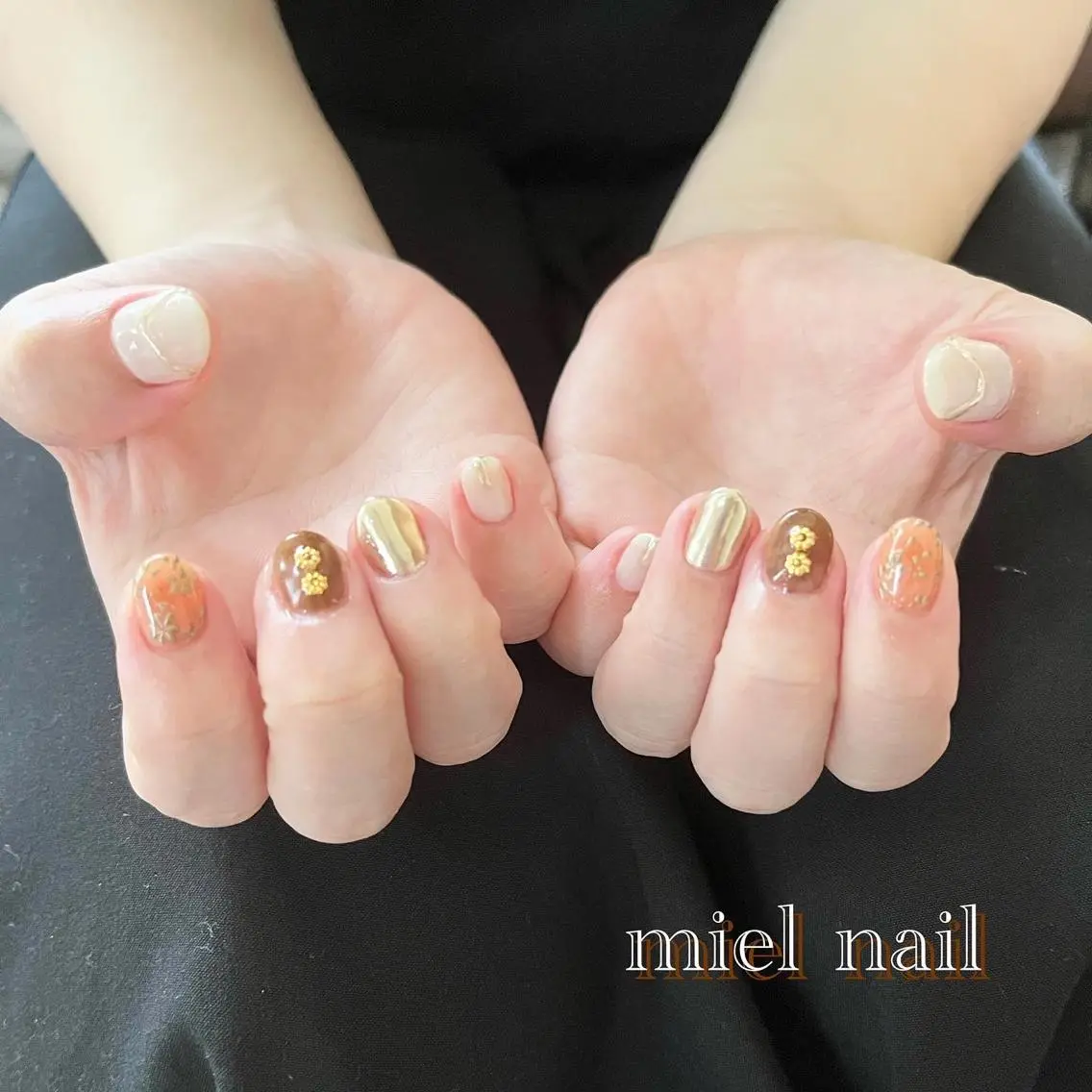 ネイル ミラーネイル ハンドネイル miel nailのネイルデザイン