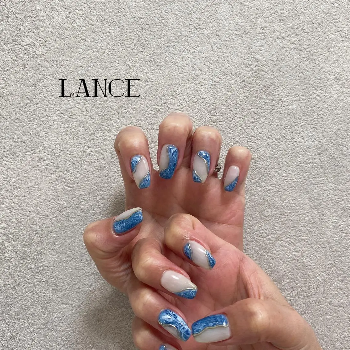 ミディアム ネイル オーロラネイル フットネイル フレンチネイル ミラーネイル ニュアンスネイル ハンドネイル Lance nailのネイルデザイン