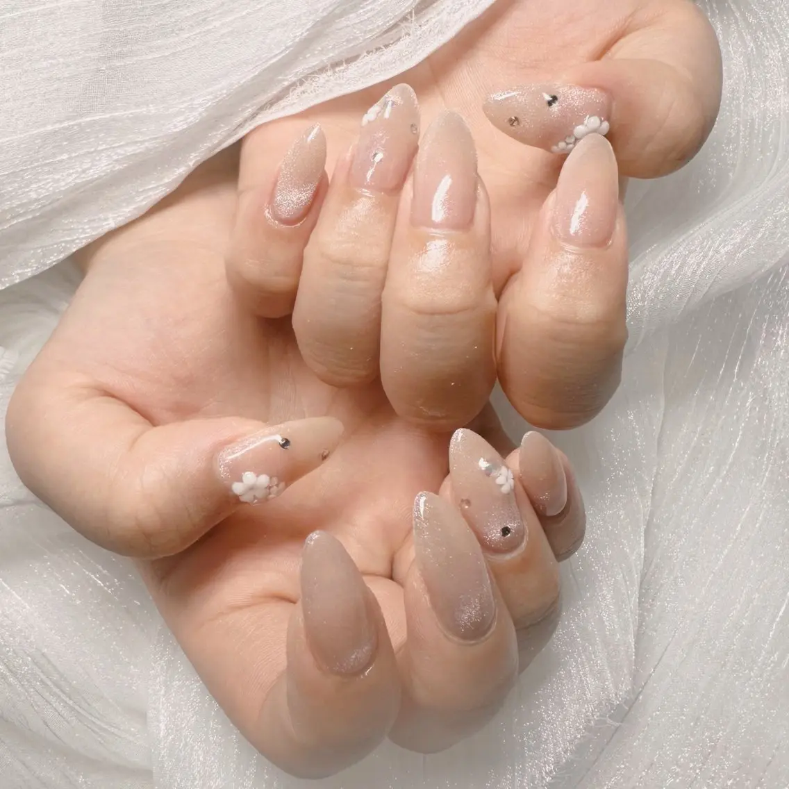 ネイル ハンドネイル Nailsalon Re: Annaのネイルデザイン
