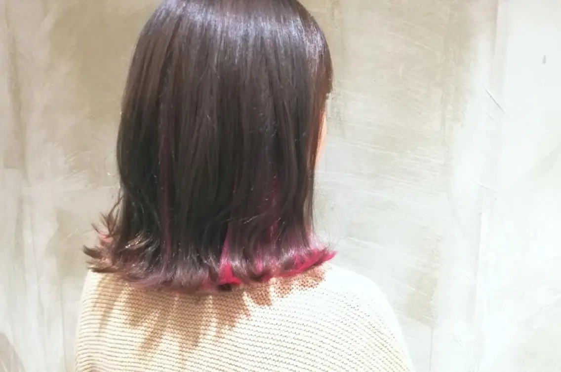 セミロング カラー ill副店長 立和田純也のヘアスタイル