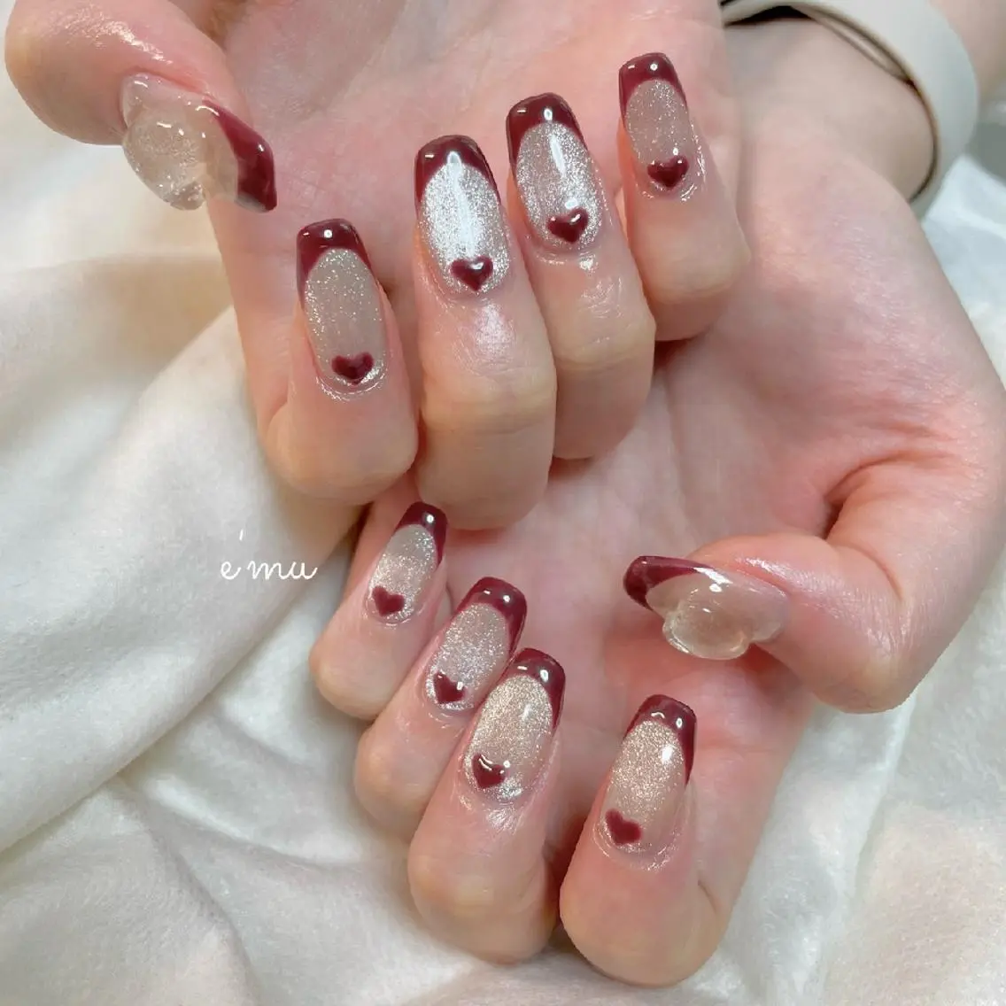 ネイル フレンチネイル ガーリー ハート マグネットネイル 赤色 nail salon e'mu💐のネイルデザイン