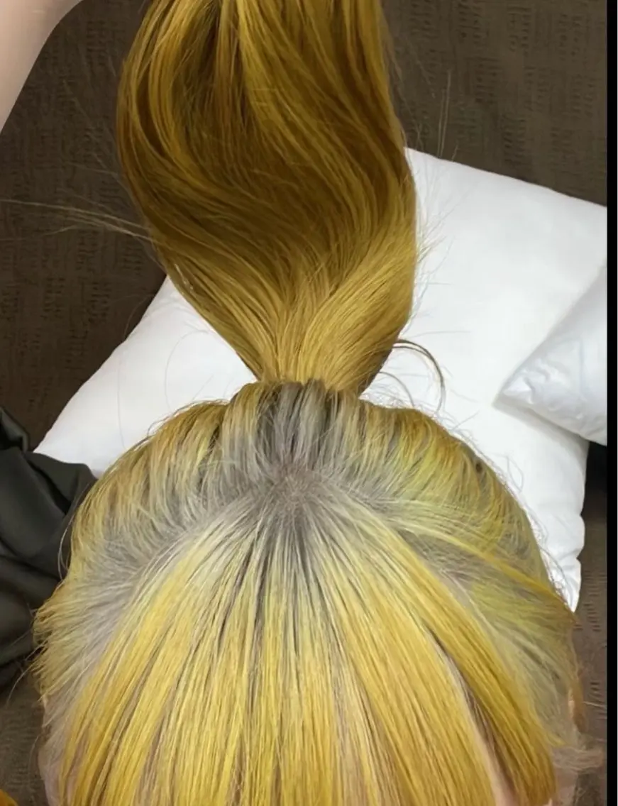 カラー ヘアカラー 山下 莉歩のヘアスタイル