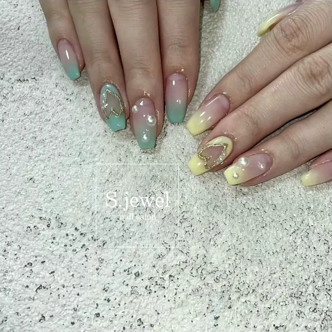 ネイル S. JEWELのネイルデザイン