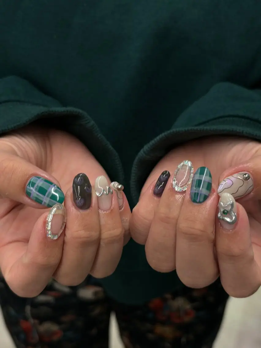 ネイル 卒業式 ハンドネイル chika ／ nailのネイルデザイン