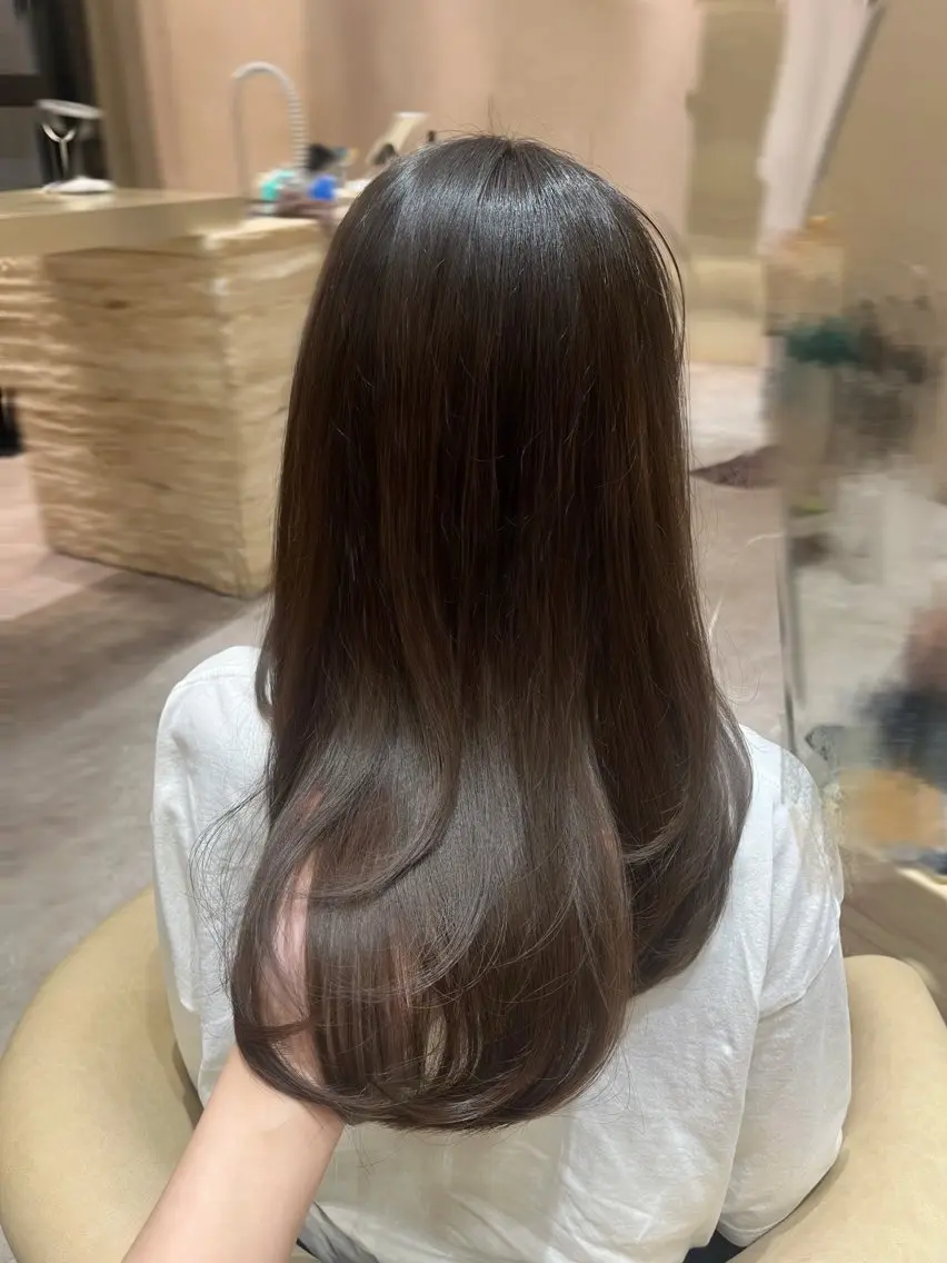 ロング カラー カット ヘアカラー 顔周りカット/ 透明感カラー/ユナのヘアスタイル