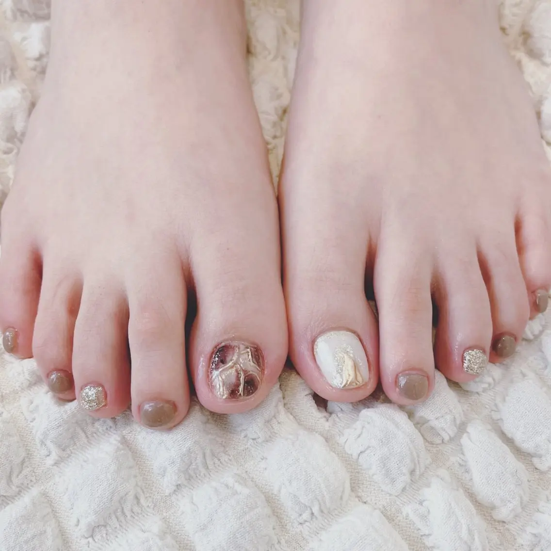 ネイル フットネイル ミラーネイル ニュアンスネイル フットネイル salon. Pualaのネイルデザイン