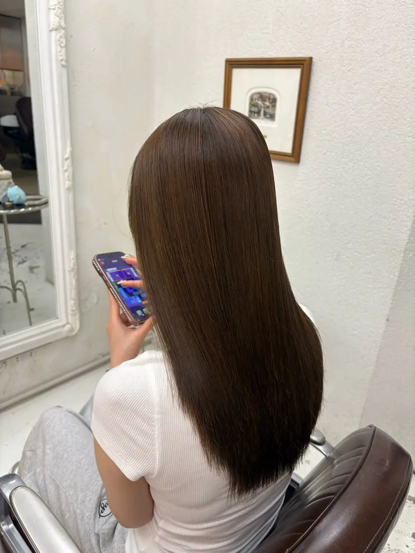 ロング カラー 縮毛矯正 艶髪🫧透明感カラー ｺﾑｶｲ  ﾕﾘｺのヘアスタイル