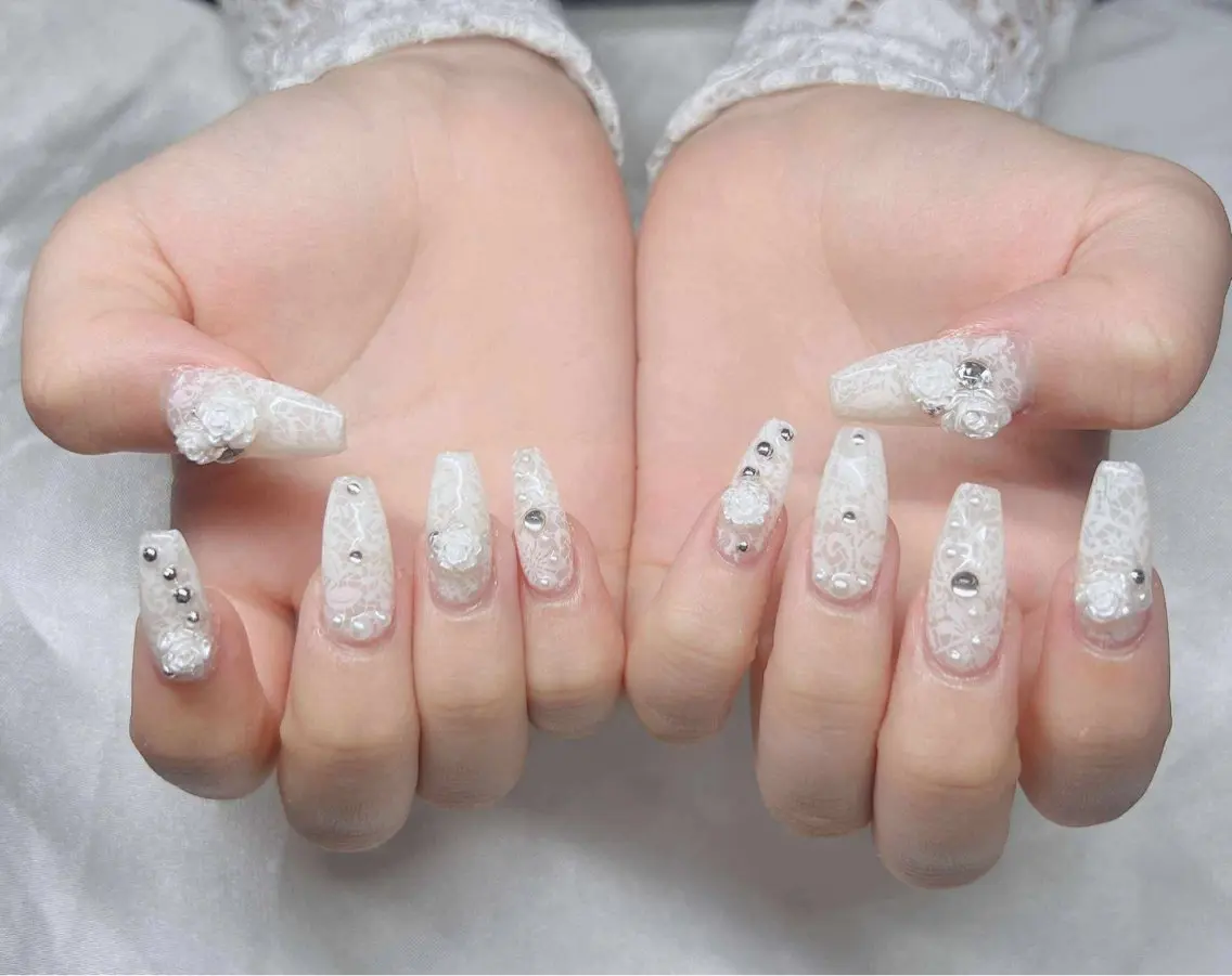 ネイル ハンドネイル Lee Nailsのネイルデザイン
