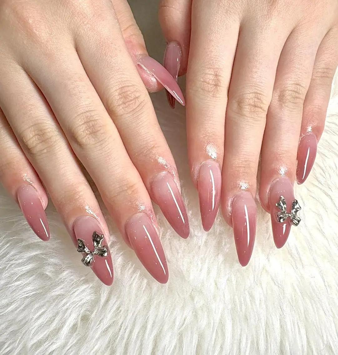 ネイル グラデーション nail salon Ellisのネイルデザイン