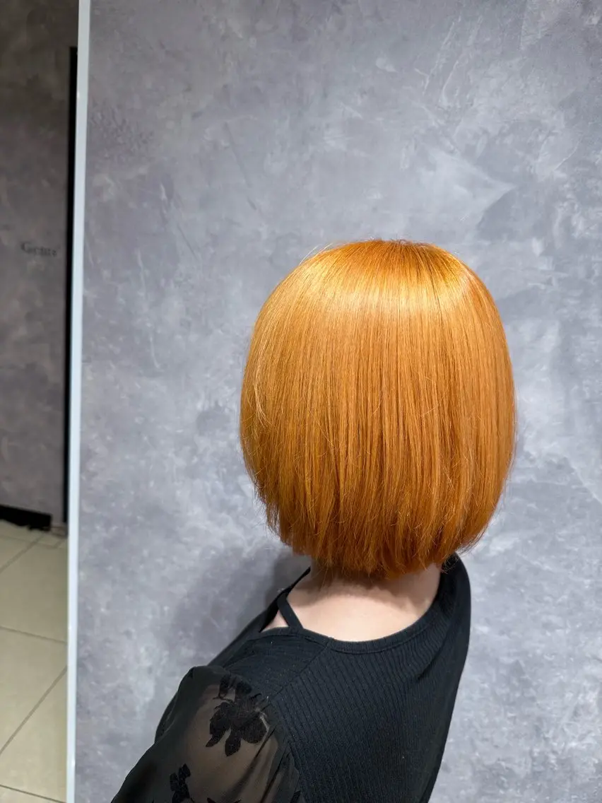 ミディアム カラー ブリーチ オレンジ ヘアカラー トリートメント Mika/岡崎市 /メンズ/艶カラーのヘアスタイル