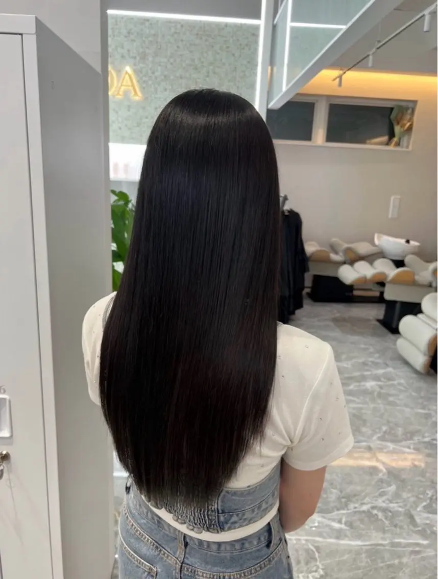 ロング 縮毛矯正 トリートメント オオタ ユウトのヘアスタイル