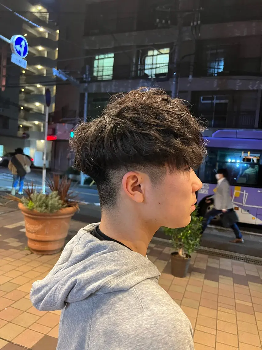 パーマ メンズ スペインカール Men's NAM 八角のヘアスタイル