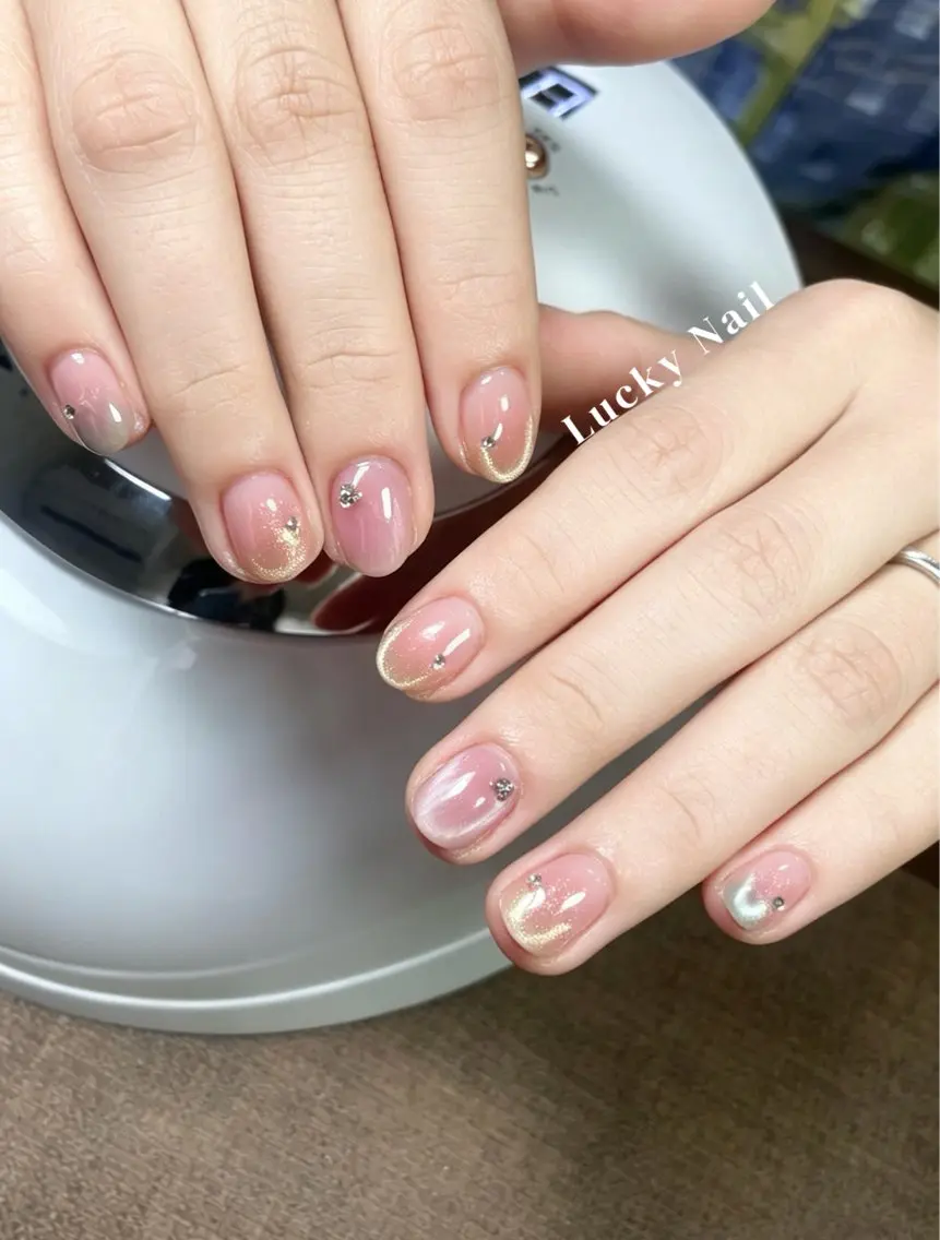ネイル ハンドネイル ラッキー ネイルのネイルデザイン