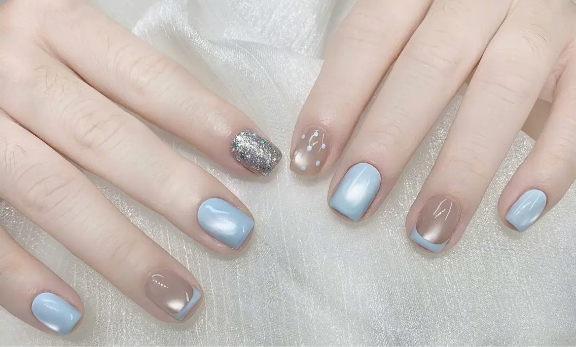 ネイル チークネイル フレンチネイル グラデーション 韓国ネイル マグネットネイル Hana Nailのネイルデザイン