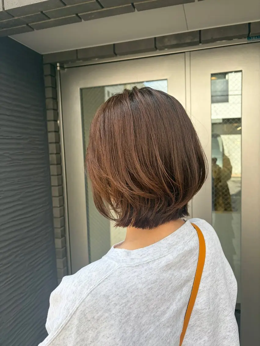 ミディアム カラー ミディアムレイヤー ベージュカラー ブラウンカラー 透明感カラー くびれヘア カット ヘアカラー トリートメント cana 札幌レイヤースタイルのヘアスタイル