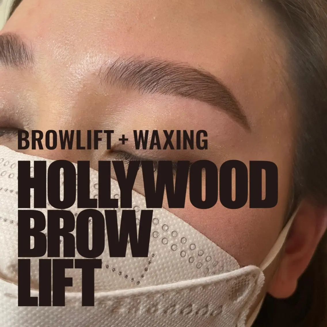 アイブロウ beautyroom Naturaのネイルデザイン