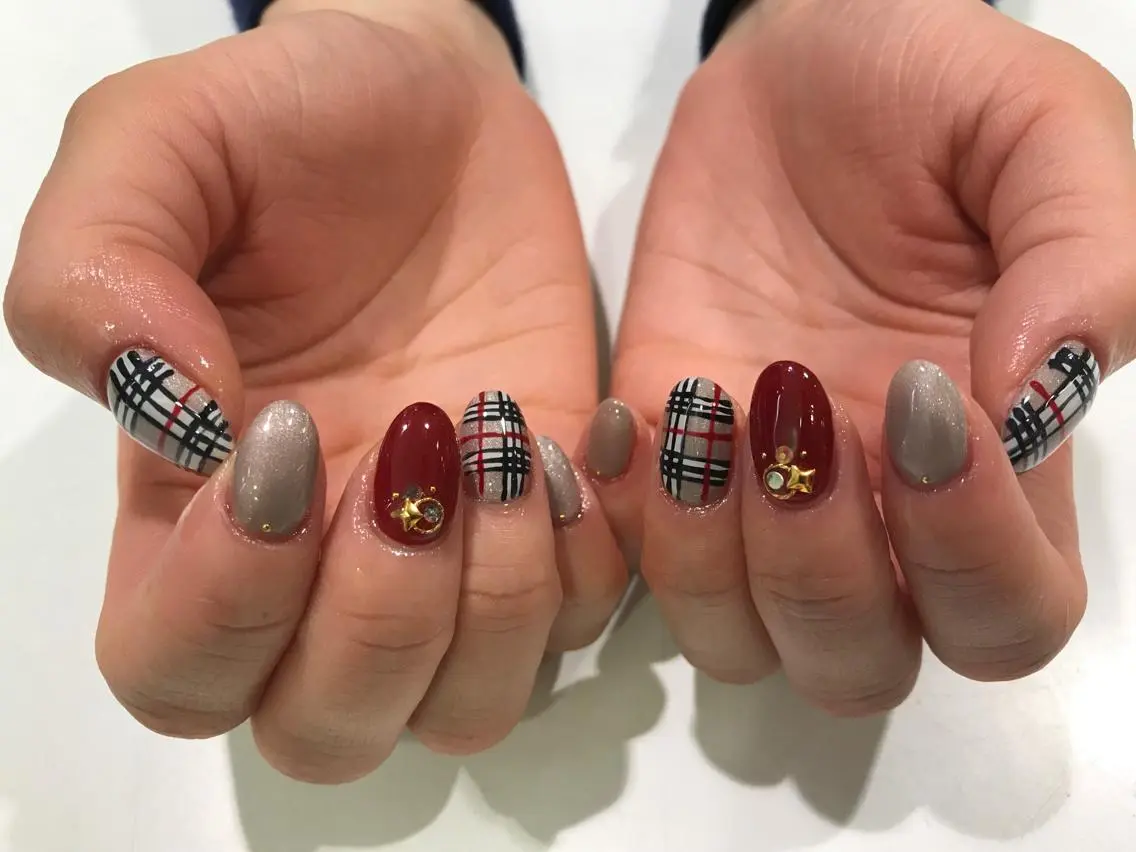 ネイル ハンドネイル ハンドケア Charme. NOBUKOのネイルデザイン