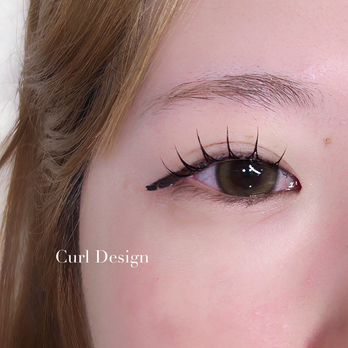 マツエク・マツパ 〚eyell〛 Koshitaの眉毛・アイブロウイメージ