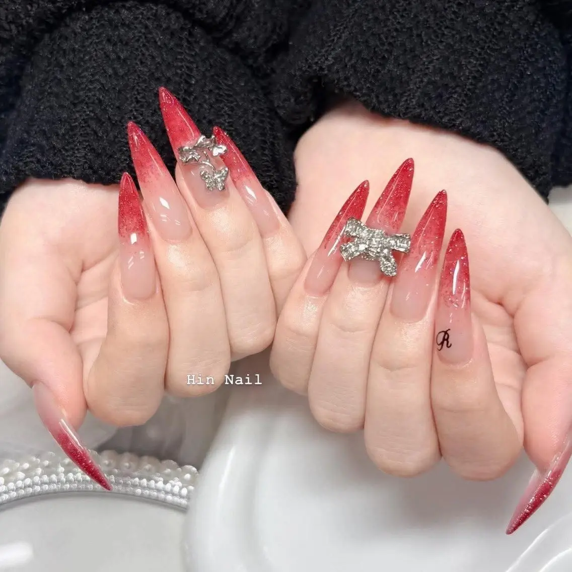 ネイル ハンドネイル Hin Nailのネイルデザイン