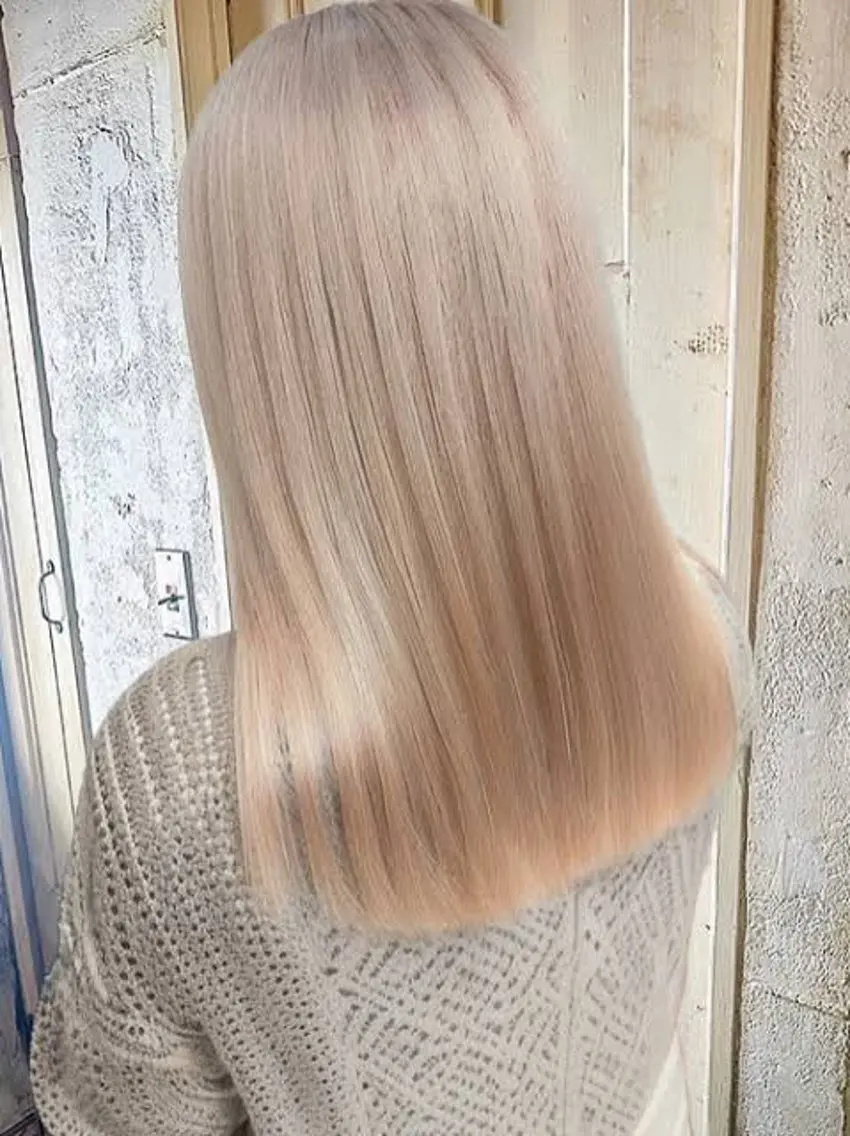 カラー ブリーチ ハイトーンカラー Link mili ゆうすけのヘアスタイル