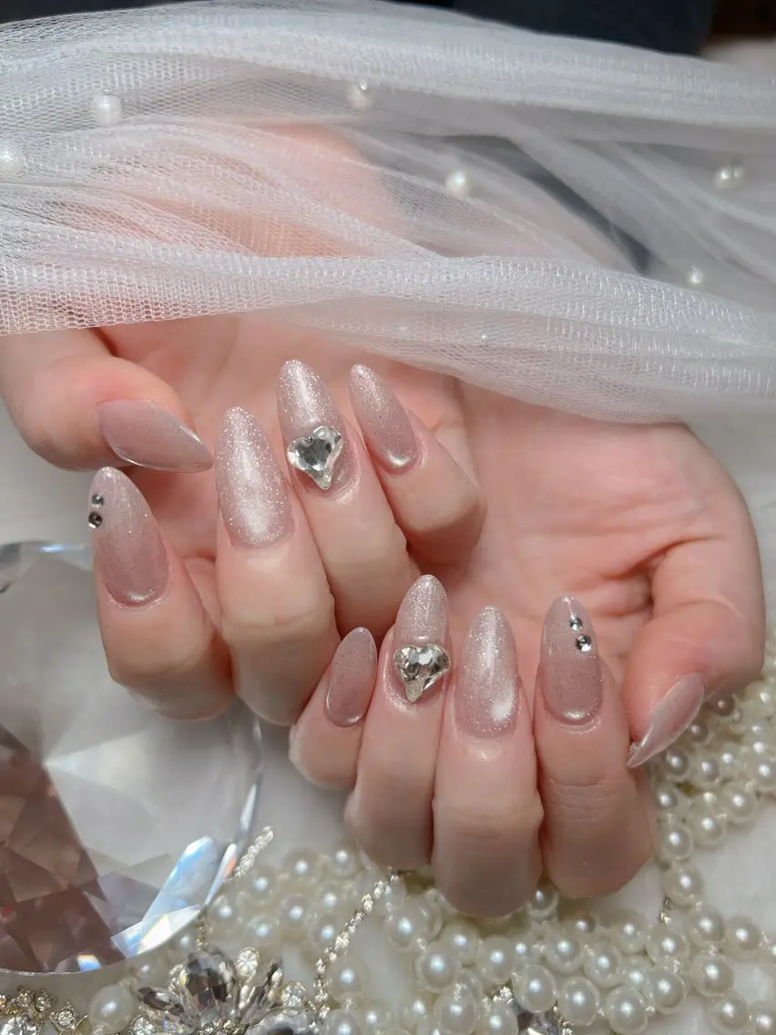 ネイル アートネイル オーロラネイル チークネイル 長さ出し フットネイル Miya _nailのネイルデザイン