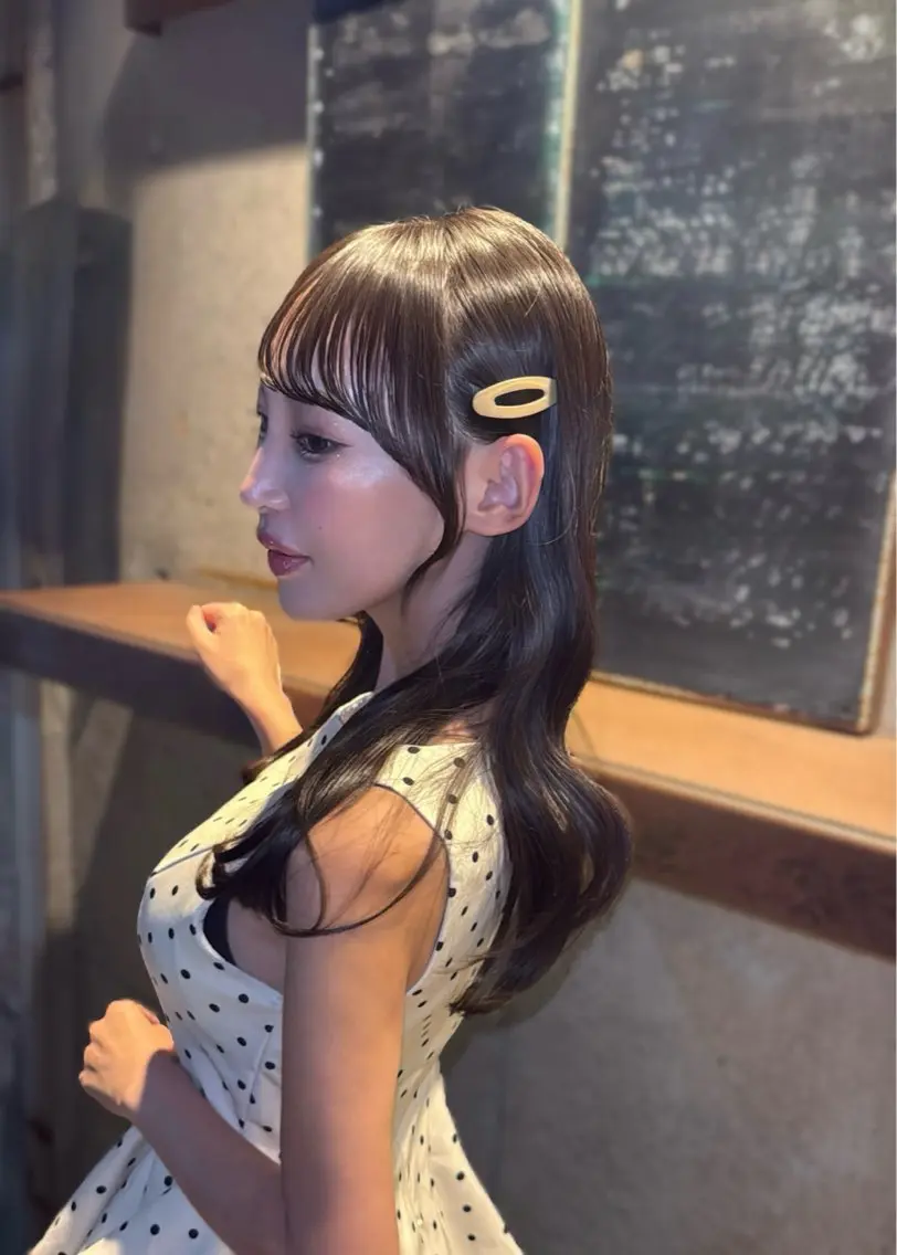セミロング カット 泉 堅也のヘアスタイル
