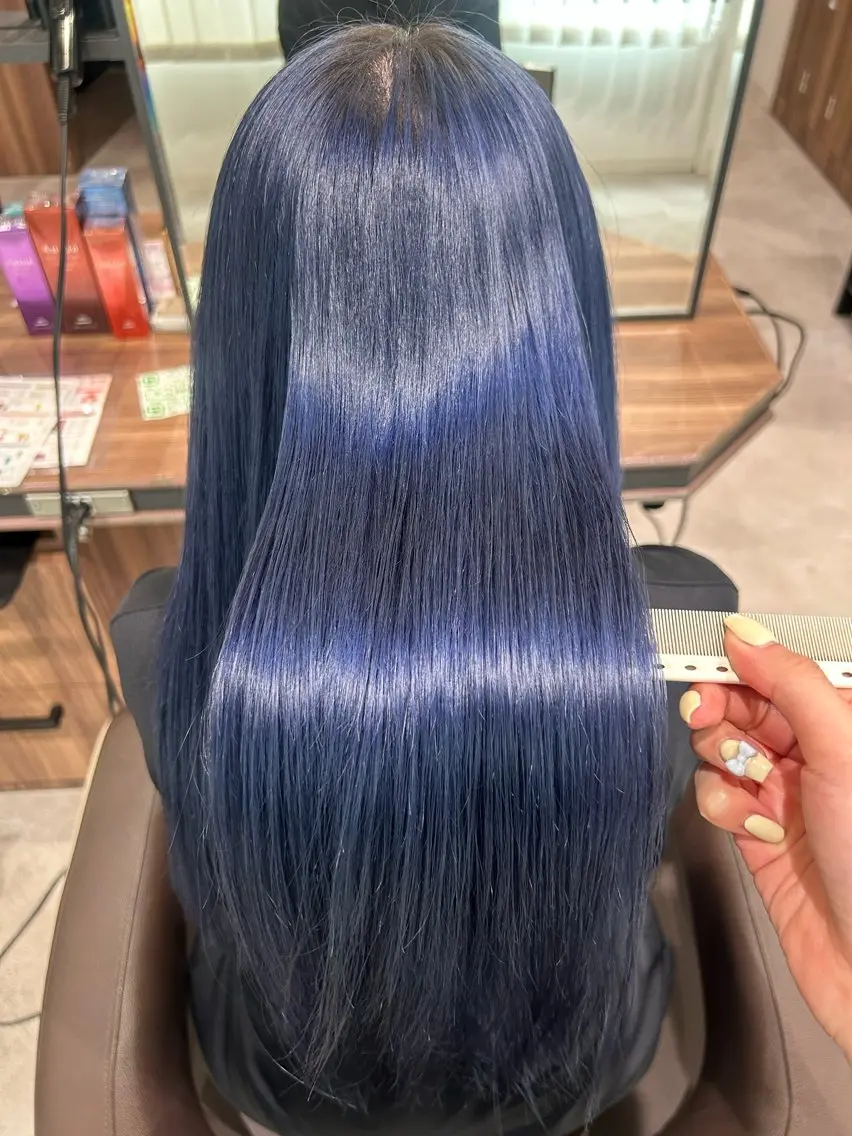 ロング カラー Chimomo 🩵ྀི縮毛矯正のヘアスタイル