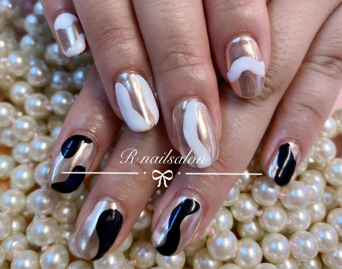 セミロング R NAILSALONのネイルデザイン