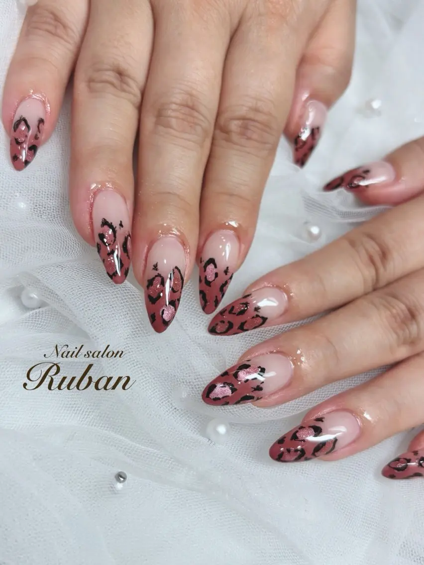 ネイル アニマル柄 グラデーション Nail salon Rubanのネイルデザイン