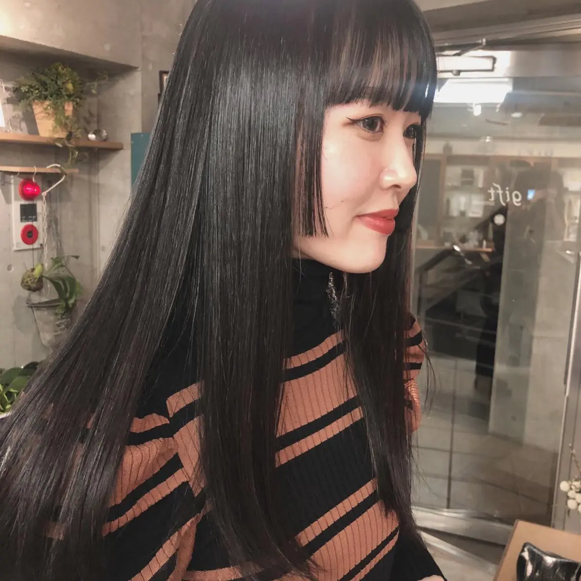ロング カット 土屋かすみ✁︎. ꙳ 姫カットのヘアスタイル