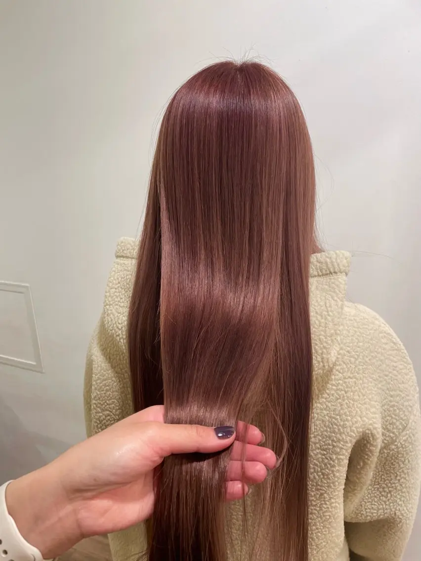 ロング ヘアカラー オオシマ ミユのヘアスタイル