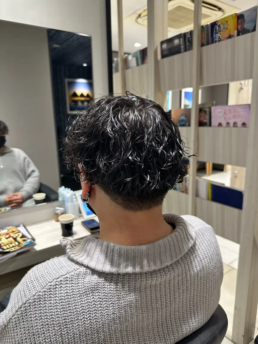 メンズ メンズパーマ カット パーマ メンズ特化美容師💠 / 関内 / レンのヘアスタイル