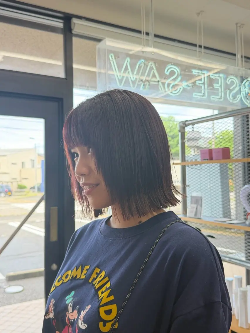 ミディアム カット ヘアカラー SEE-SAW． MANAKAのヘアスタイル