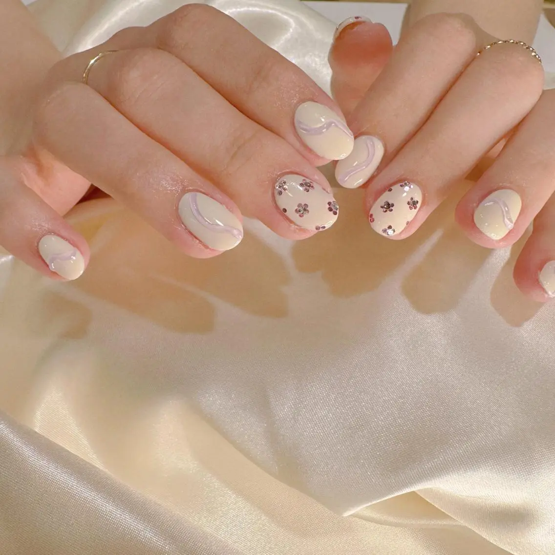 ネイル ℝ𝕌𝕂𝔸 ✿のネイルデザイン