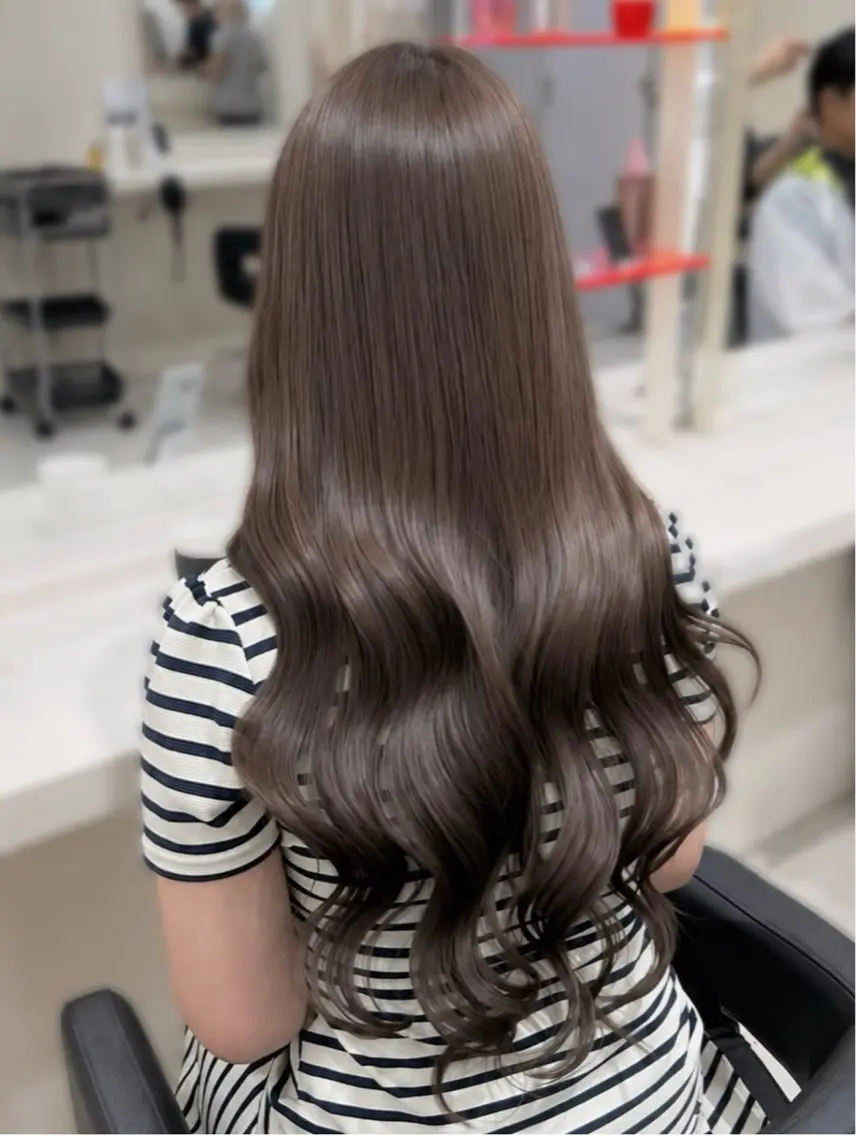 ロング カラー ヘアアレンジ ヘアカラー 韓国レイヤー&ピンク 艶髪🩶maikoのヘアスタイル