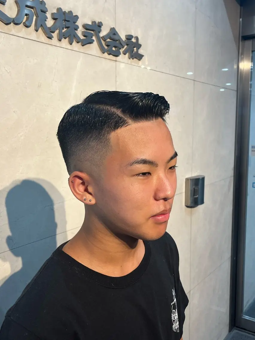ショート フェード×パーマ職人 酒井悠成のヘアスタイル