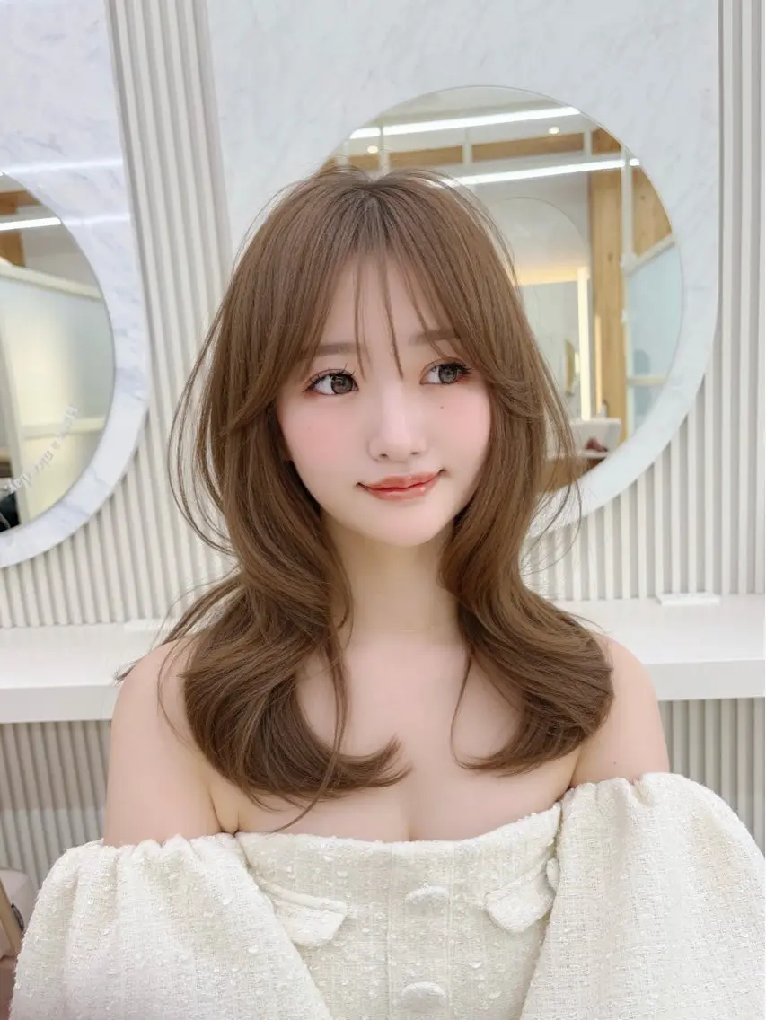 セミロング oto🤍×美髪× ゆるふわレイヤーのヘアスタイル