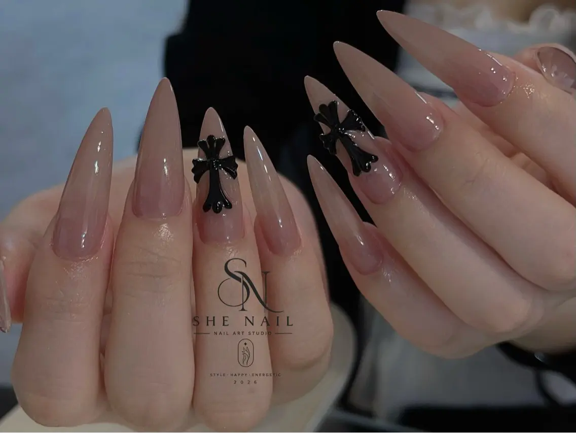 ネイル ハンドネイル 博多 SHE Nailのネイルデザイン