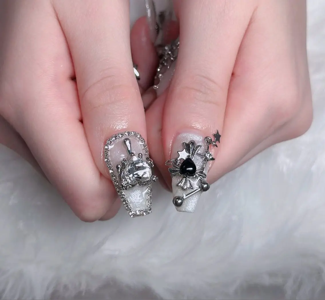ネイル オーロラネイル フレンチネイル ジェルネイル ハロウィン 韓国ネイル ハンドネイル H.baby Nail Salonのネイルデザイン