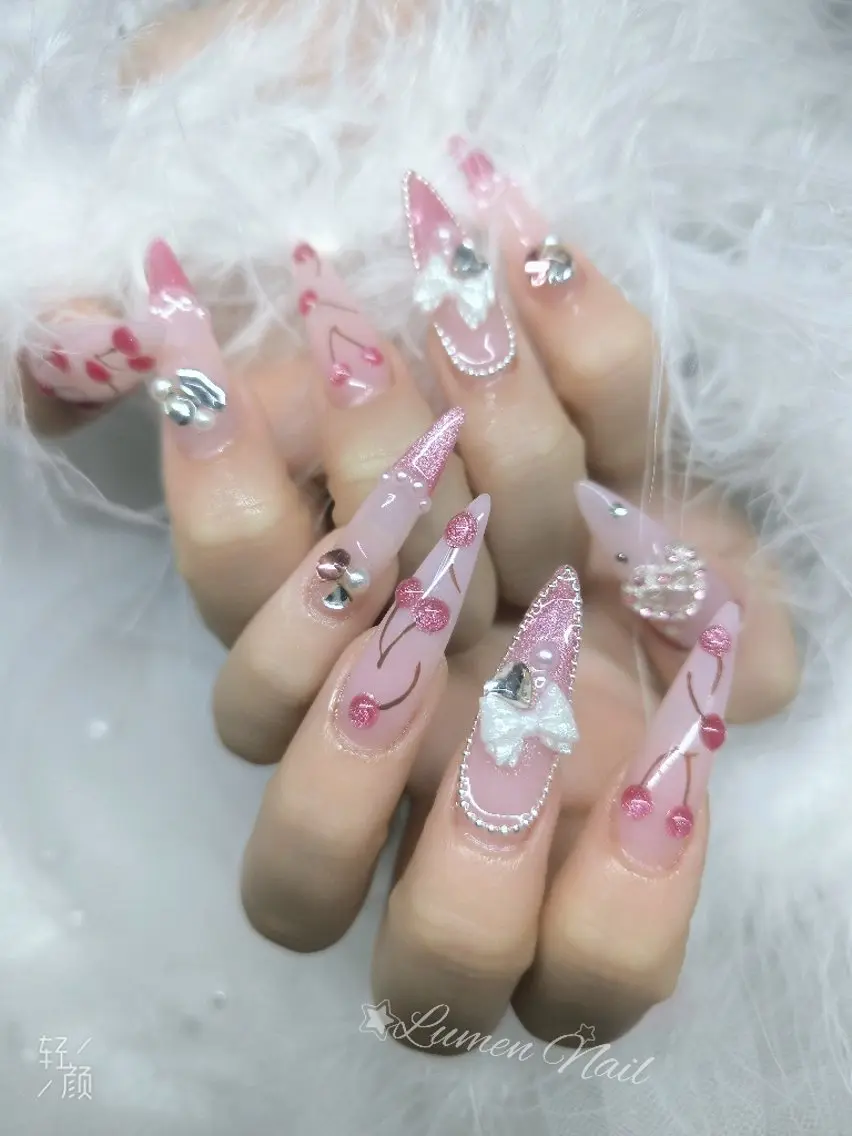 ネイル ハンドネイル Lumen Nailのネイルデザイン