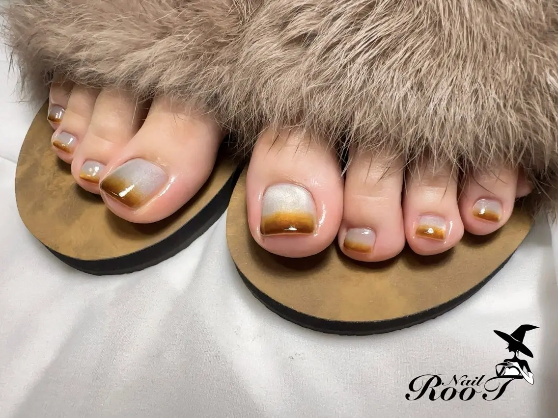 ネイル フレンチネイル マグネットネイル フットネイル RooT Nailのネイルデザイン
