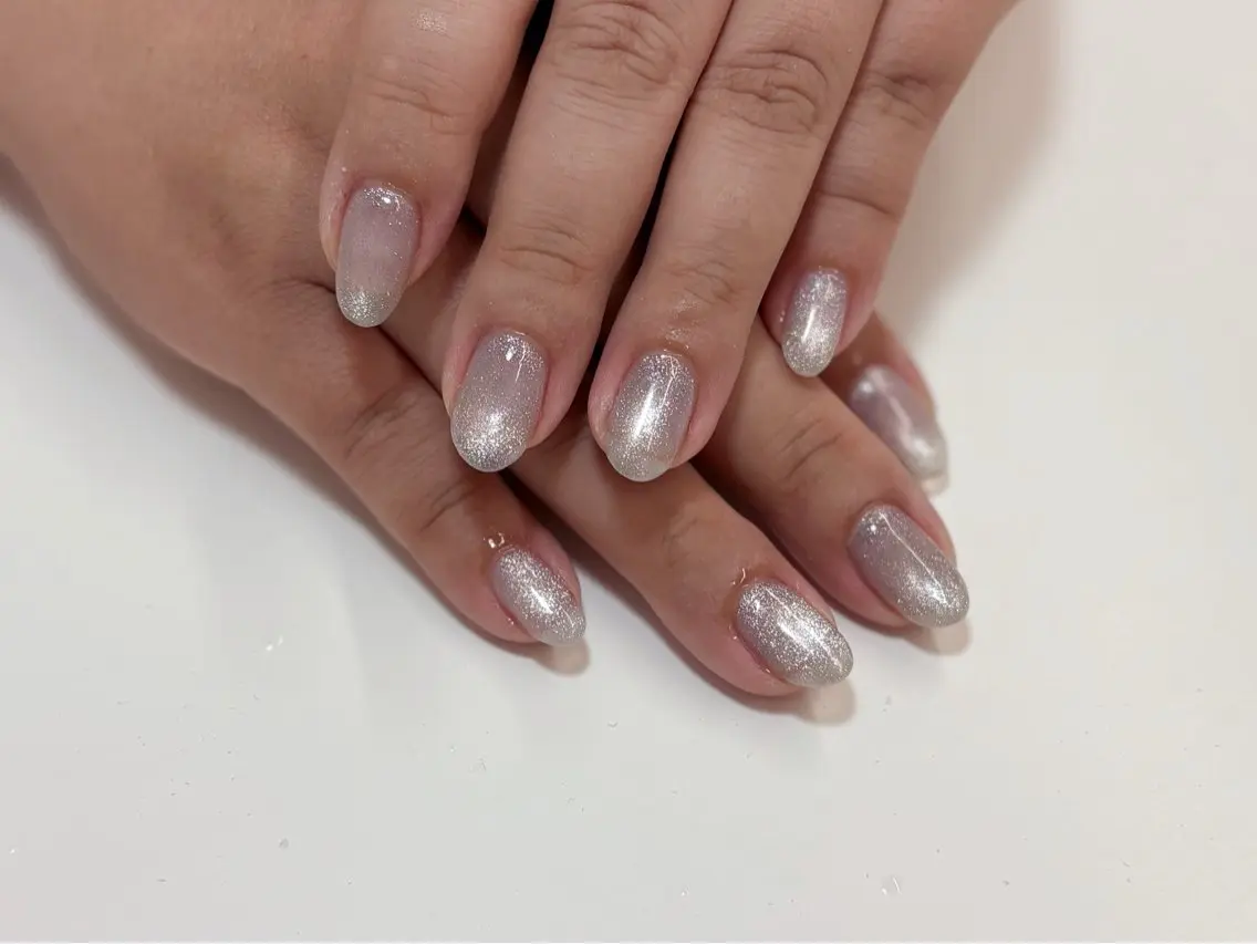 ネイル キラキラネイル bel fiore Jrネイリスト.⭐️のネイルデザイン