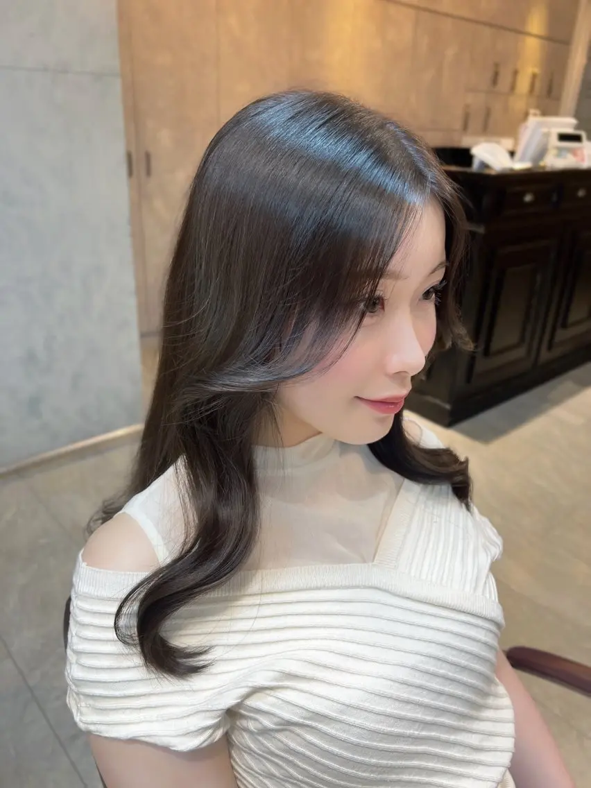 ロング カラー ヘアアレンジ ヘアカラー 🎀ハイトーン・艶 カラー HANA🎀のヘアスタイル